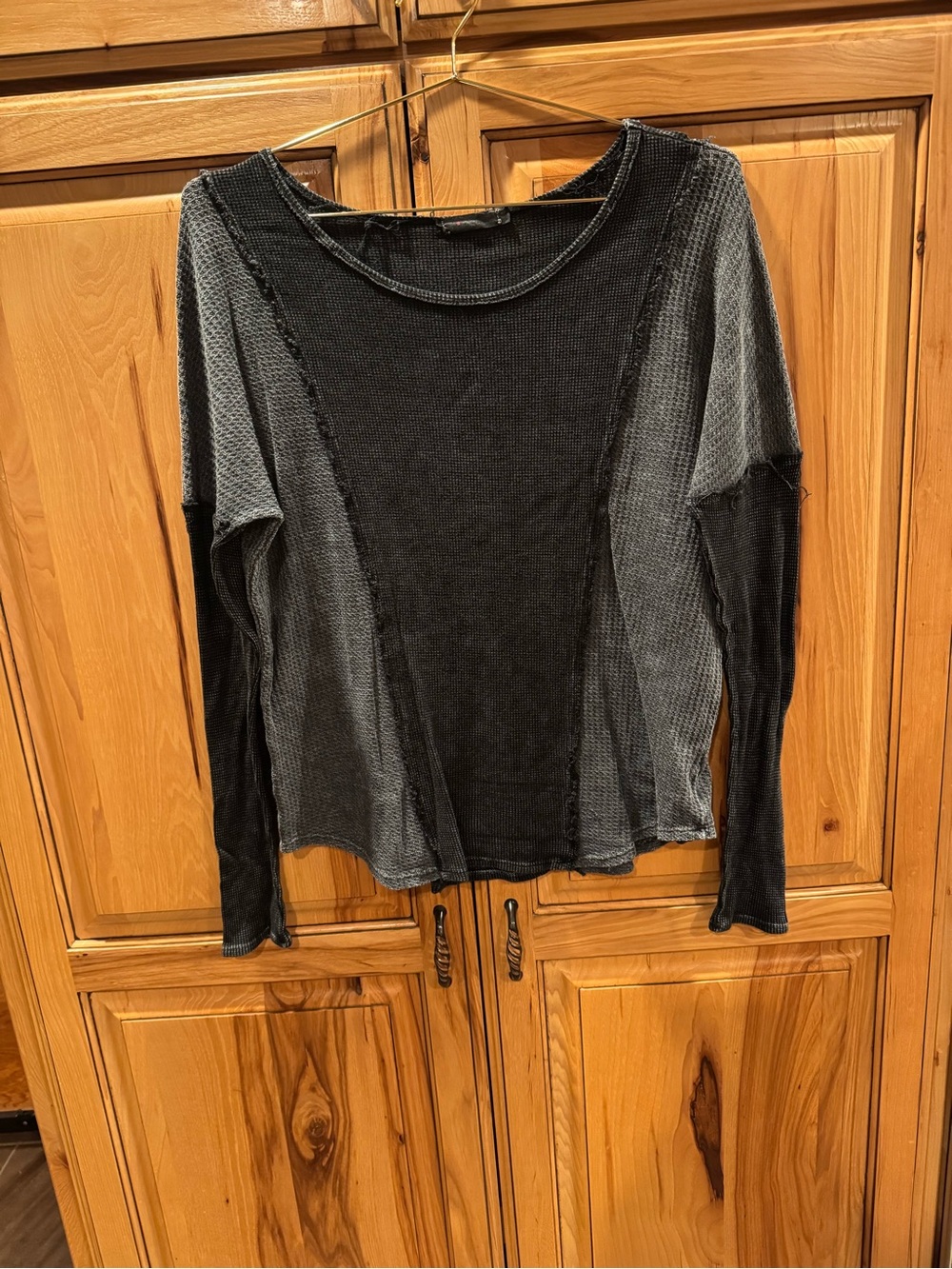 Waffle Knit Two-Tone Long Sleeve Top - Black/Charcoal